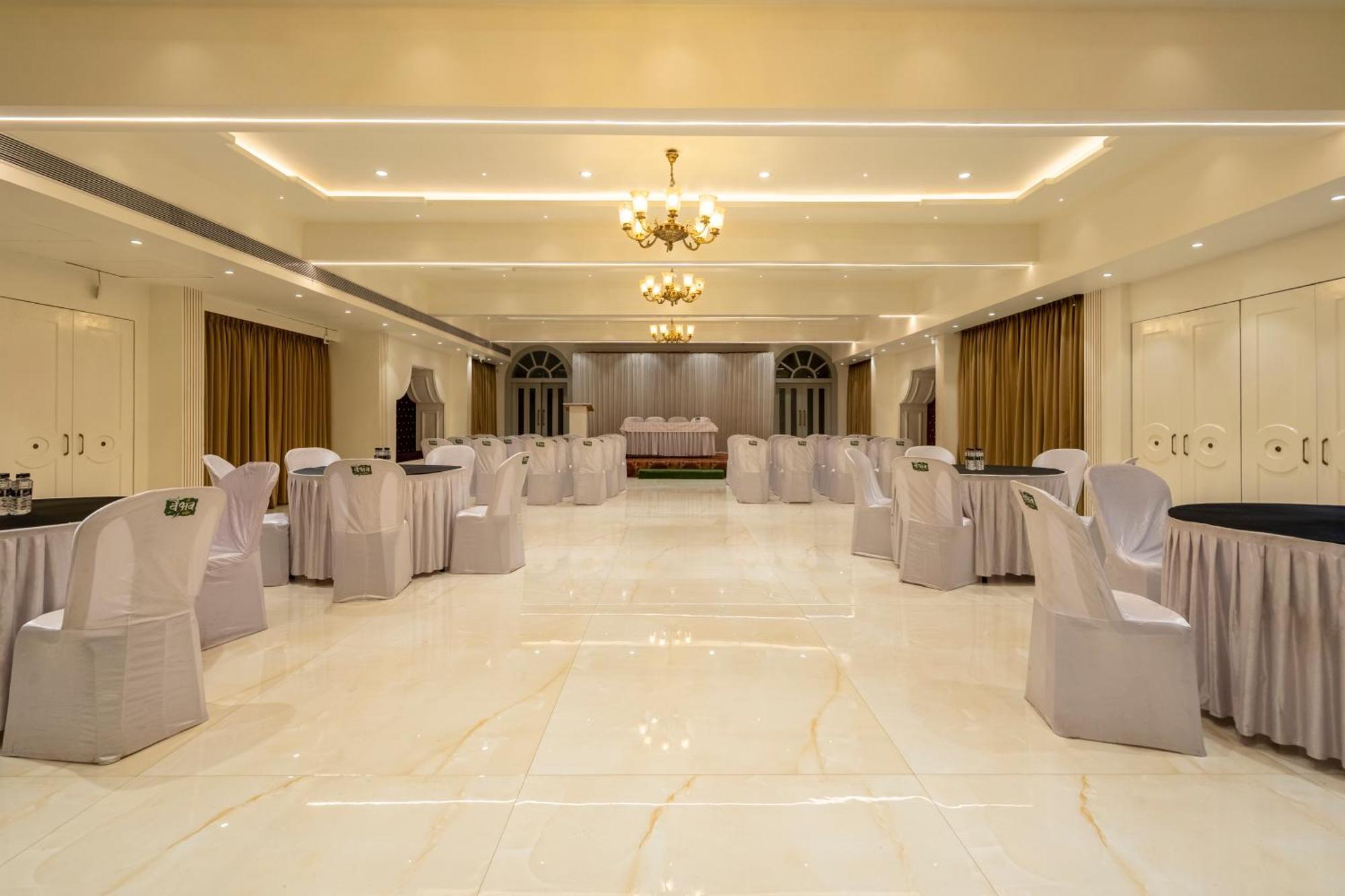 Hotel Prasha Nashik Exterior foto